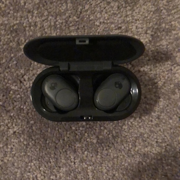 Skull candy wireless headphones - Picture 3 of 7